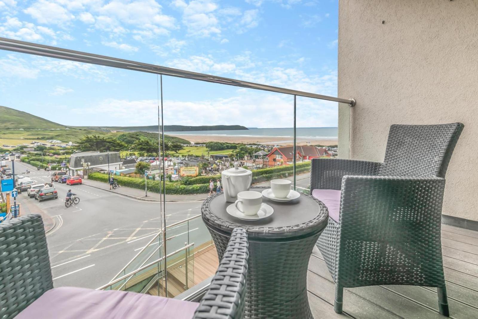 8 Woolacombe West - Luxury Apartment At Byron Woolacombe, Only 4 Minute Walk To Woolacombe Beach! 外观 照片